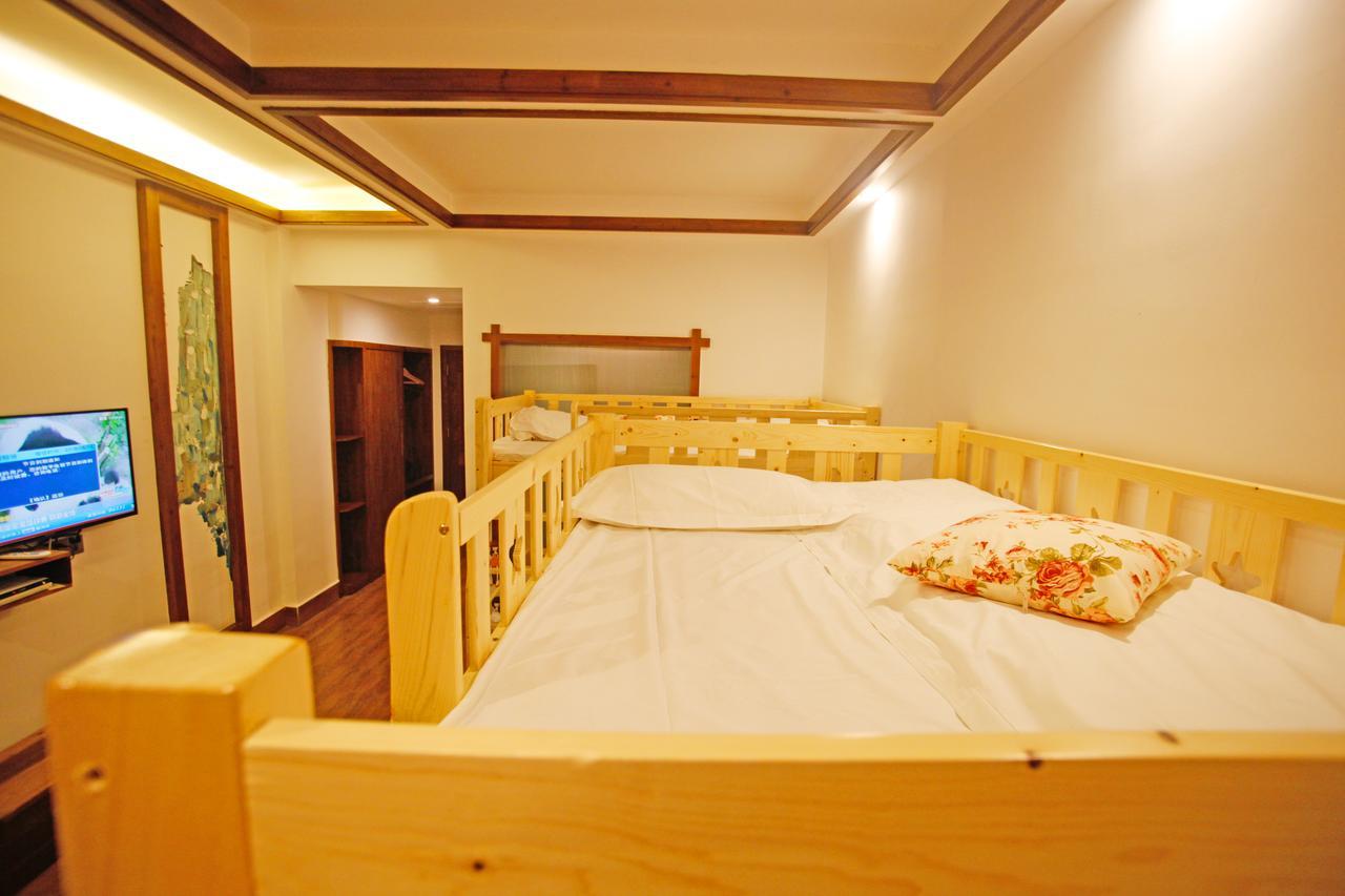 Guihua Road 106Th Hostel Zhangjiajie Bagian luar foto