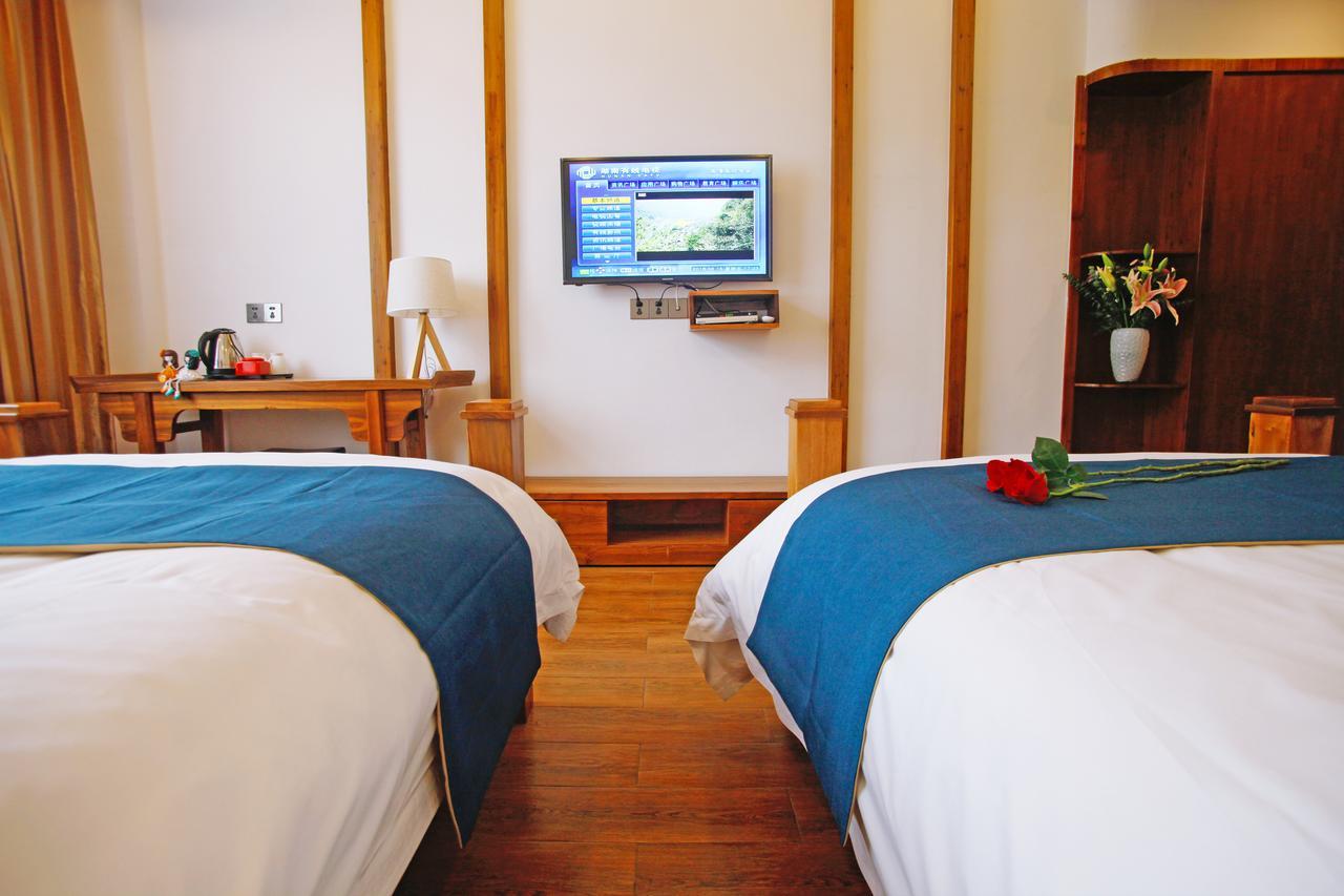 Guihua Road 106Th Hostel Zhangjiajie Bagian luar foto
